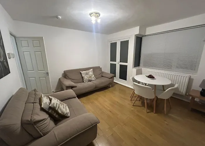 Truehome Apartment In South London